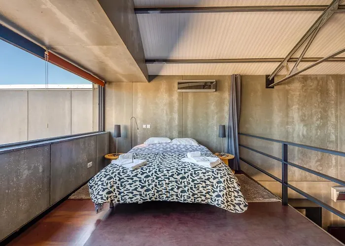 The Loft - A Birdwatchers Paradise